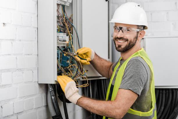 Best Electrical Outlet Repair  in Kenneth City, FL